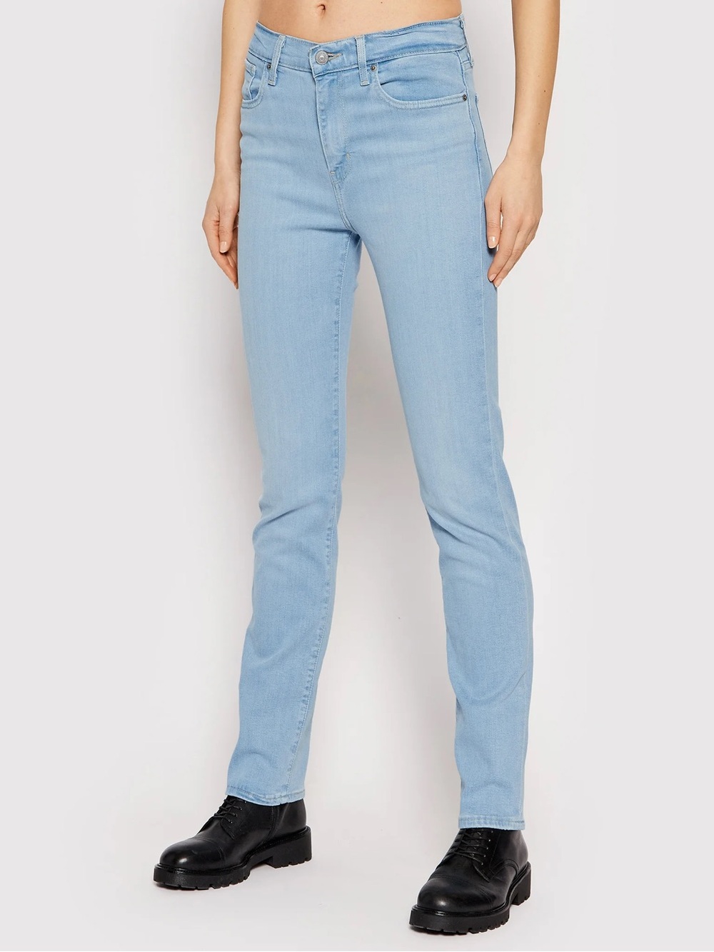 Levi’s Premium 724 High Rise Straight Jeans Lyocell Blend Light Wash Size 30 EUC